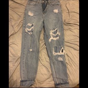 Pretty Little Thing Mom Jeans
